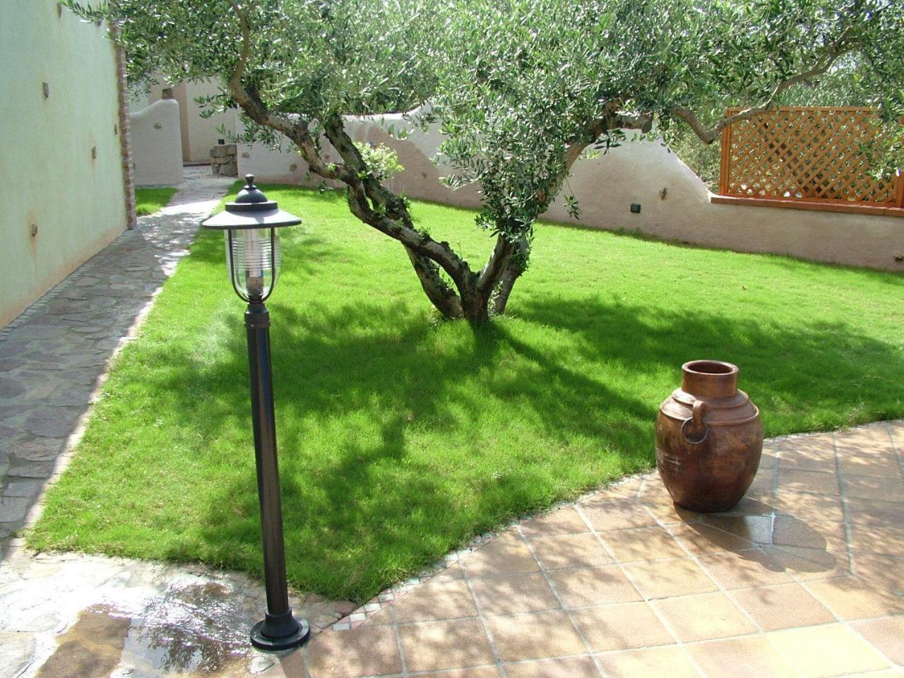 Addisora Appartamenti Cala Liberotto Exteriör bild