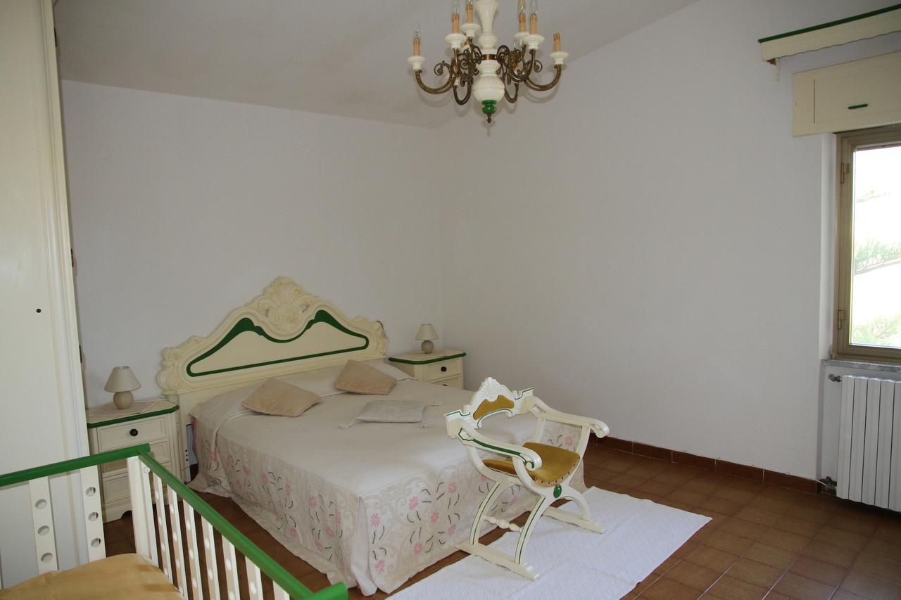 Addisora Appartamenti Cala Liberotto Exteriör bild